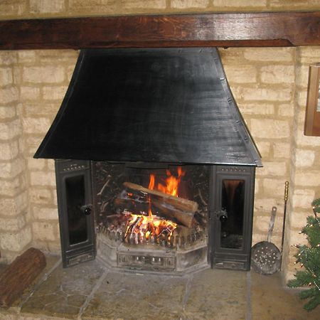 The Chequers Inn Cassington Eksteriør bilde